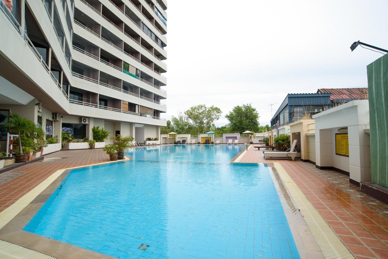 Angket Hip Residence Паттая Екстер'єр фото