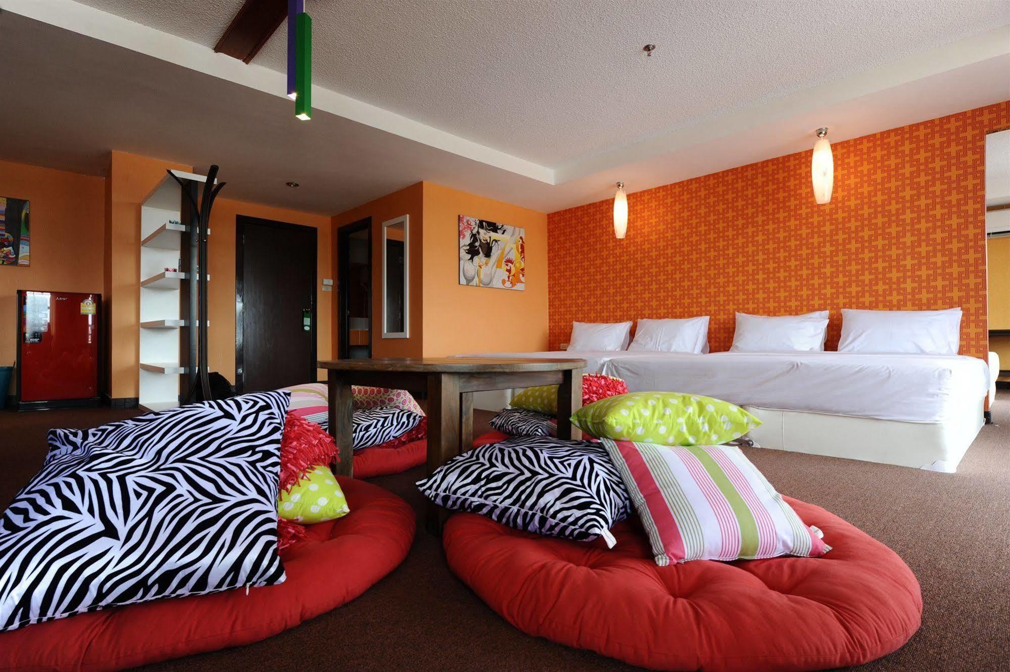 Angket Hip Residence Паттая Екстер'єр фото