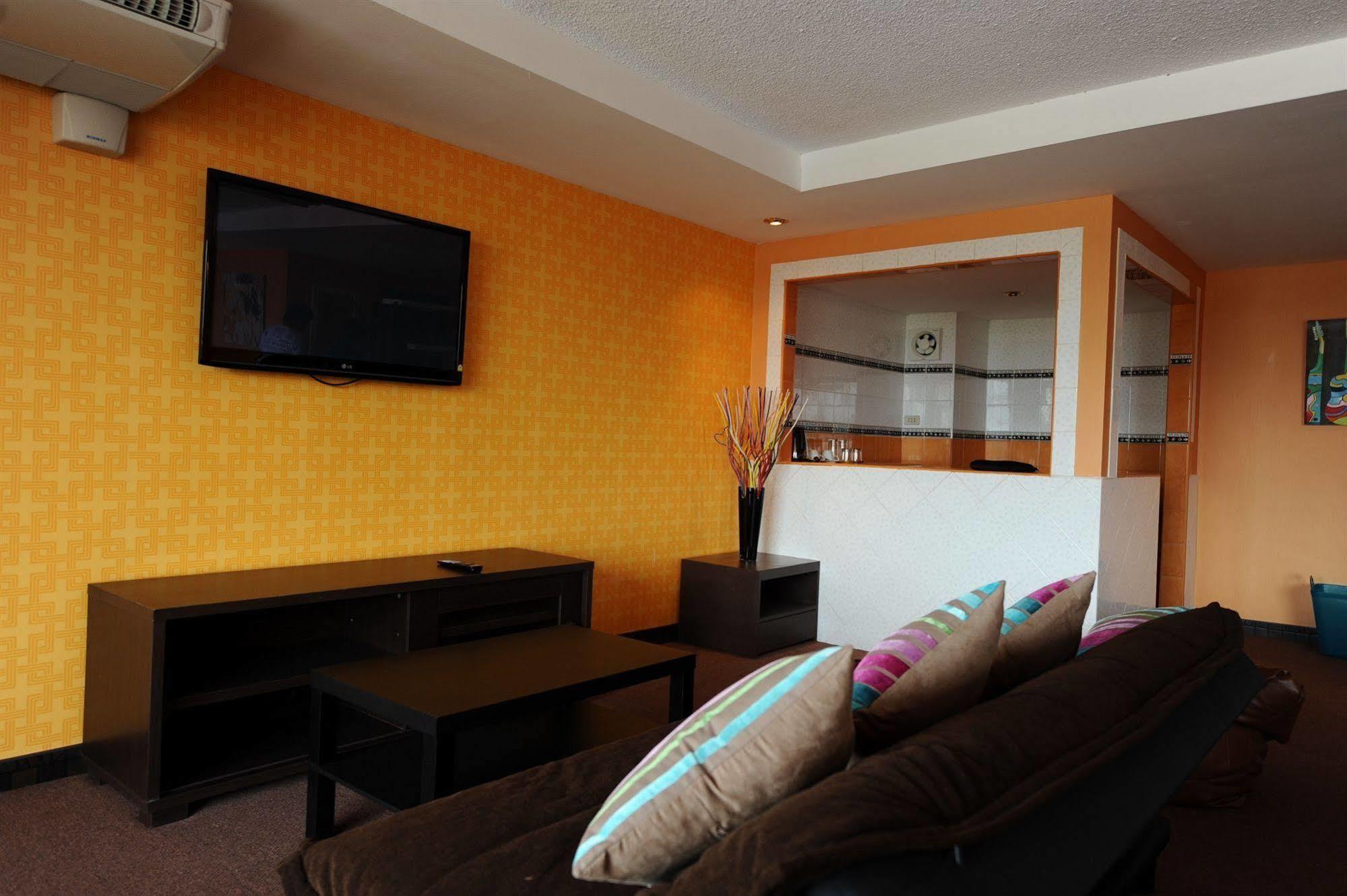 Angket Hip Residence Паттая Екстер'єр фото